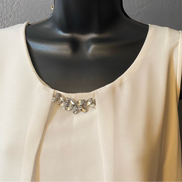 NY Collection sleeveless chiffon blouse - Picture 11 of 14